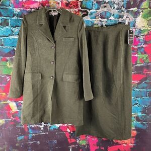 NWT Optimum Skirt Suit Set Blazer Skirt Size 42